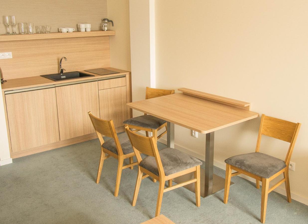 Hotelovy Apartman Alfred C406 วิสโซเค ดาตรี ภายนอก รูปภาพ
